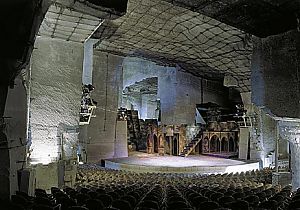 Fertőrákosi Barlangszínház